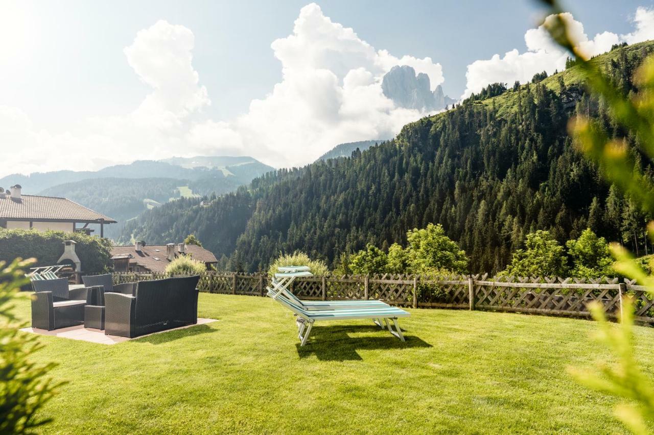 Appartamenti Hetty Santa Cristina Val Gardena Eksteriør bilde