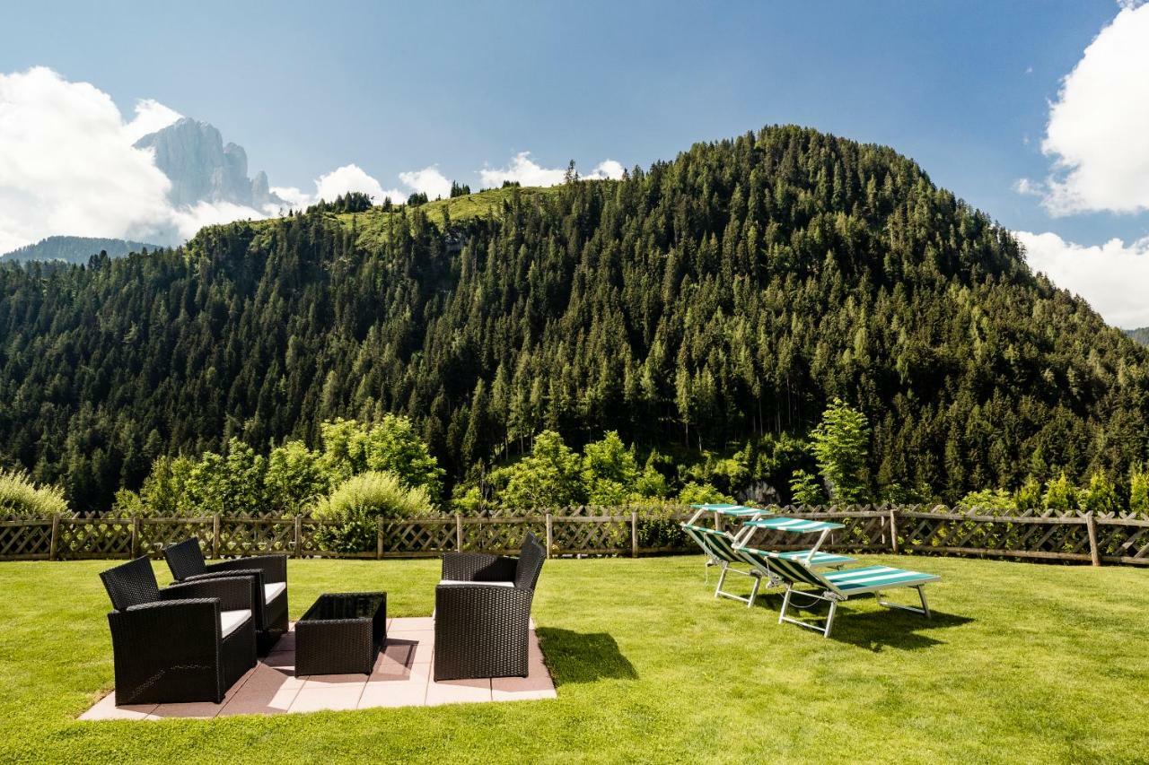 Appartamenti Hetty Santa Cristina Val Gardena Eksteriør bilde